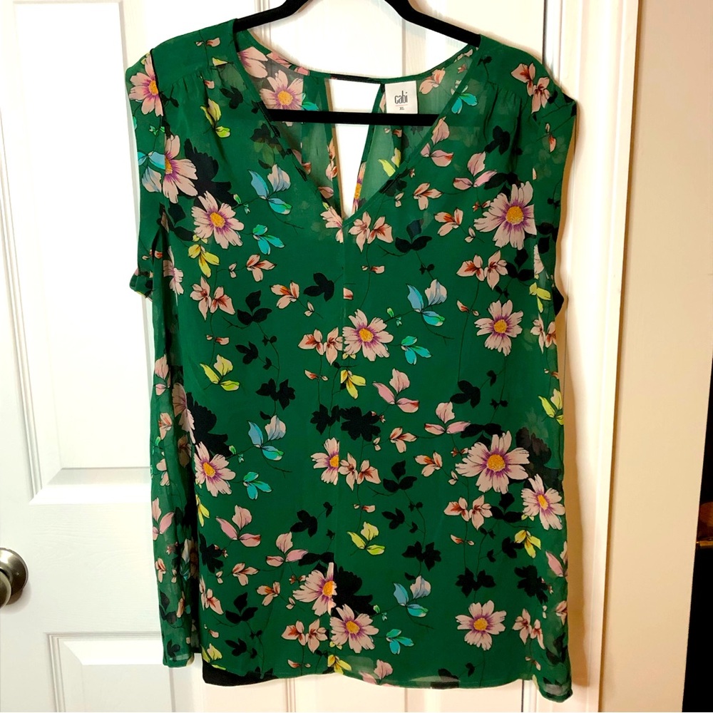 Cabi Shadow Floral Blouse - Style 3619